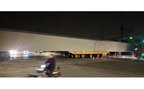 液壓動力平板車租賃市場爆發(fā)：靈活配置破解重型運(yùn)輸 “輕資產(chǎn)” 難題